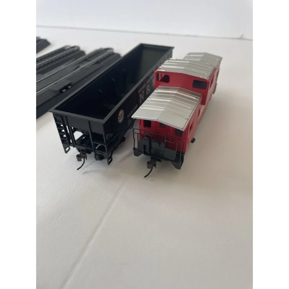 Bachmann Thoroughbred‎ HO Scale Electric Train Set EZ Track Lot W/ Box Tested - Picture 9 of 16